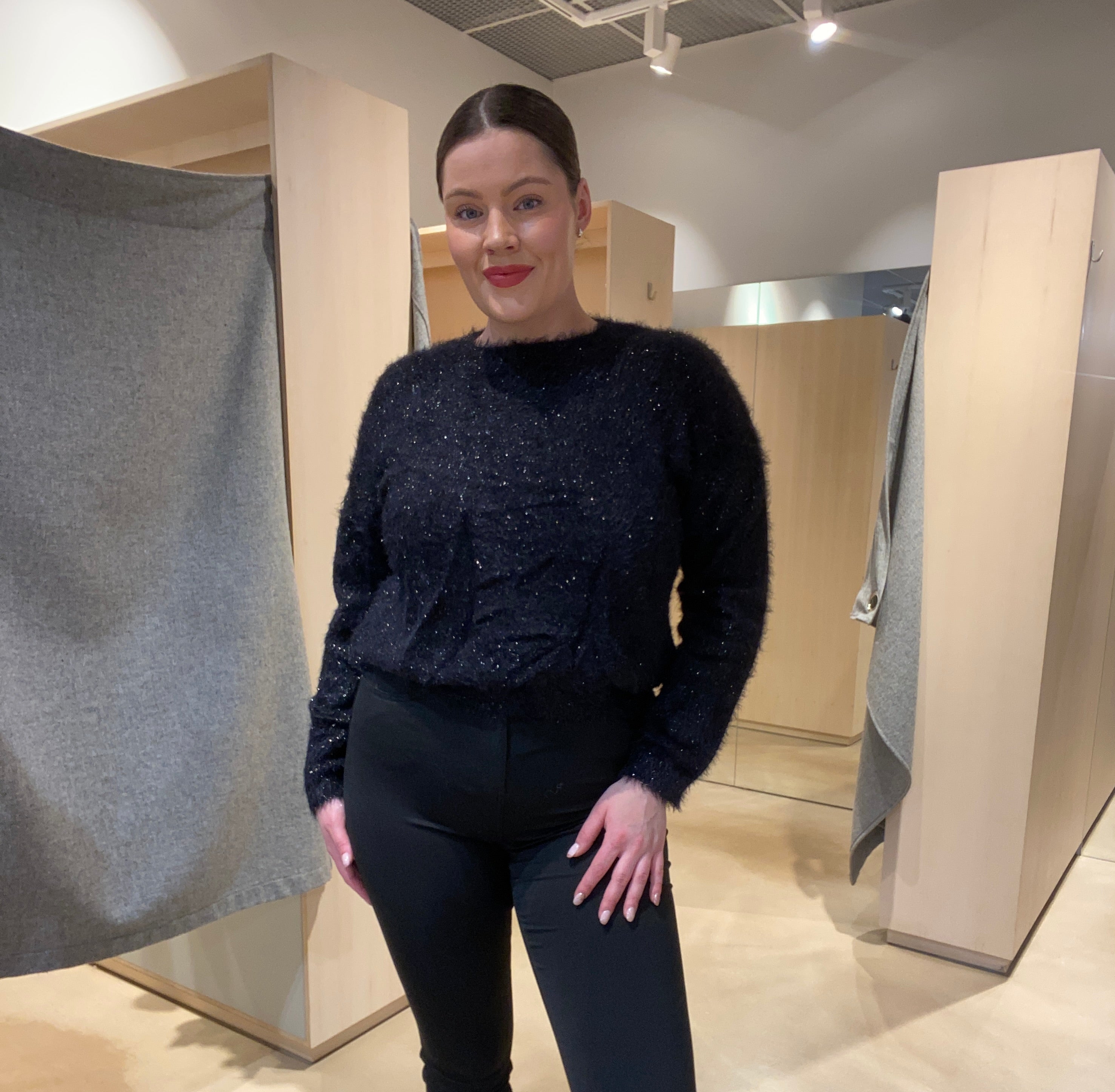 PCMIE Pullover - Black